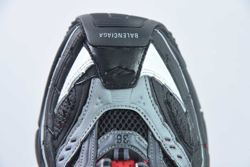 BC XL SNEAKERS