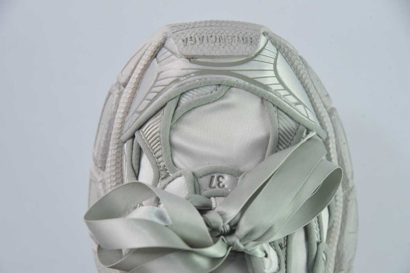 BC 3XL SNEAKER