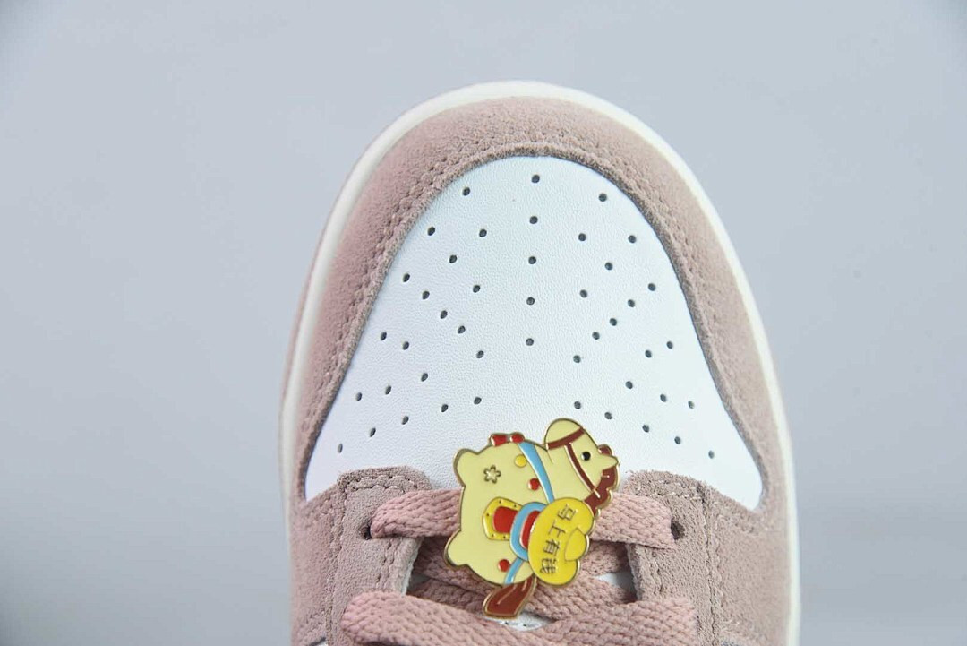 Nike Dunk Low Rose Whisper Gold Mini Swoosh IB4417-102