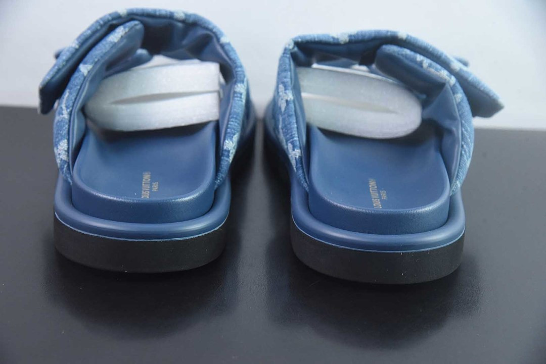 LVT SANDALS