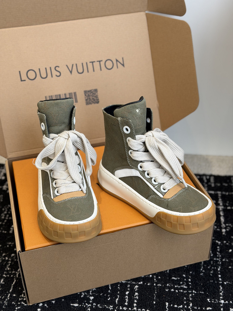 LVT SNEAKERS