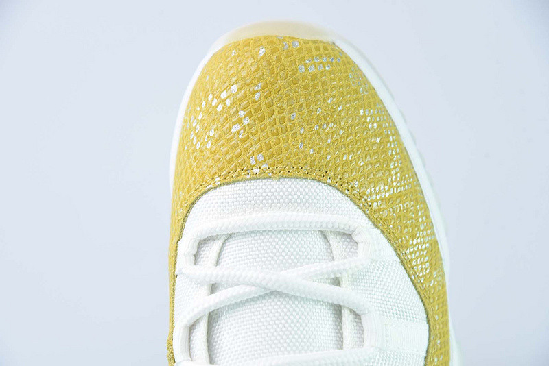 air jordan 11 low “yellow snakeskin” ah7860-107