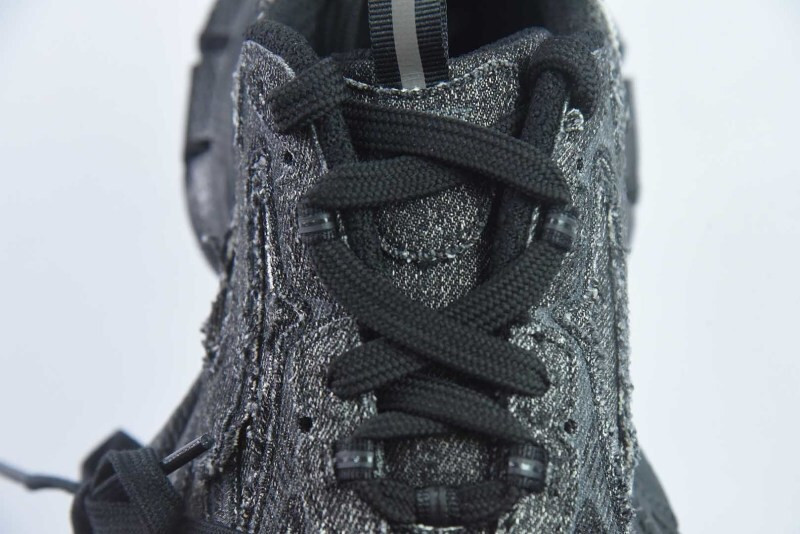 BC 3XL SNEAKER