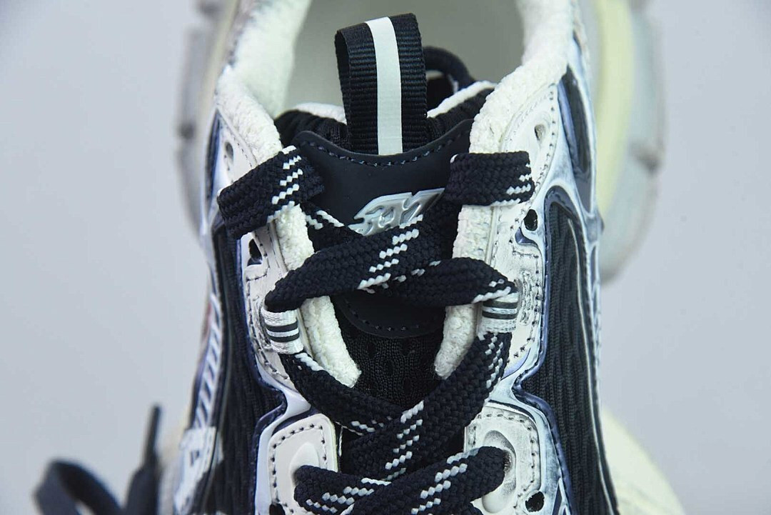 BC 3XL SNEAKER
