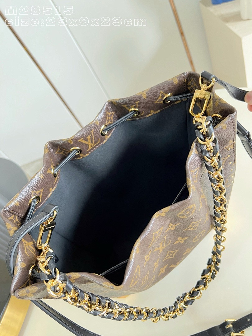 LVT PURSE