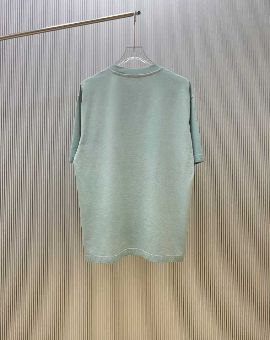 Ba1en*iaga Clothes