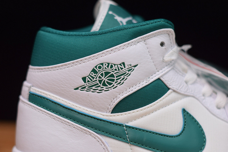 air jordan 1 mid “mystic green” cd6759-103