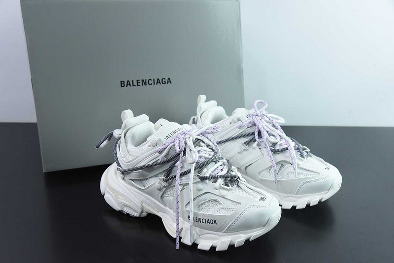 BC TRACK SNEAKER