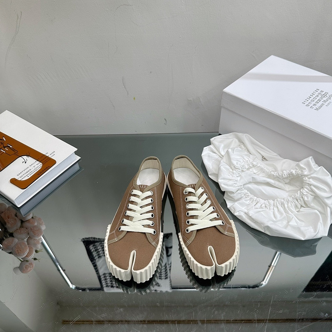 Ma1s0n Marg*e1a SNEAKER
