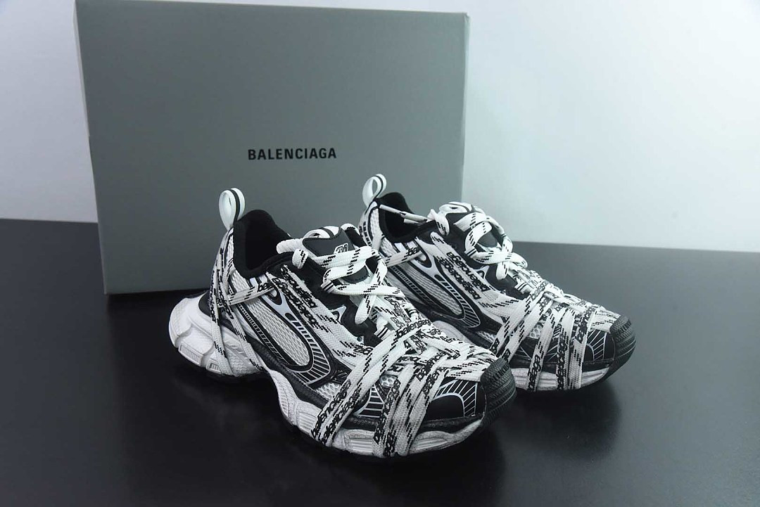 BC 3XL SNEAKER