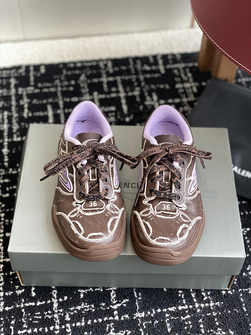 BC SNEAKERS