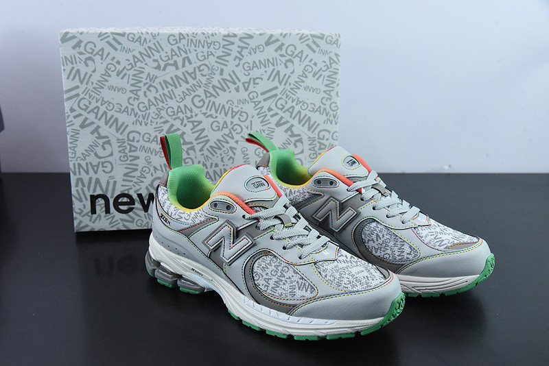 new balance sneaker