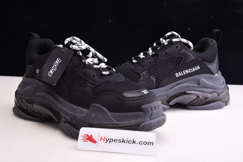 bc triple s trainer ‘all black distressed’’ 541624 w09o1 1000